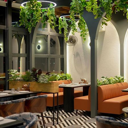 Hotel Yog Vashishth Rishīkesh Exteriör bild