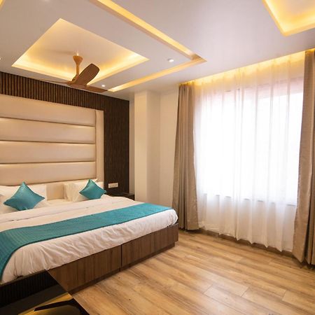 Hotel Yog Vashishth Rishīkesh Exteriör bild