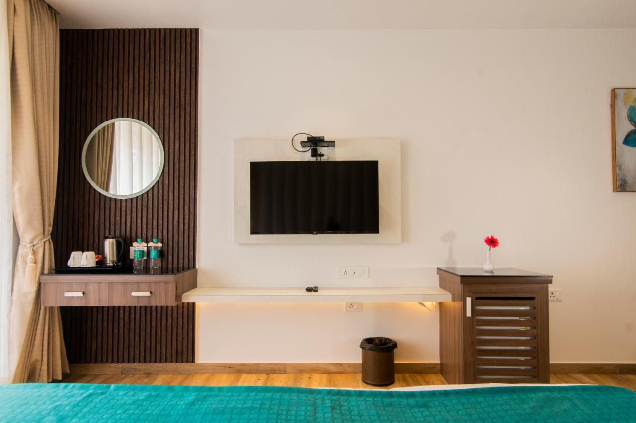 Hotel Yog Vashishth Rishīkesh Exteriör bild