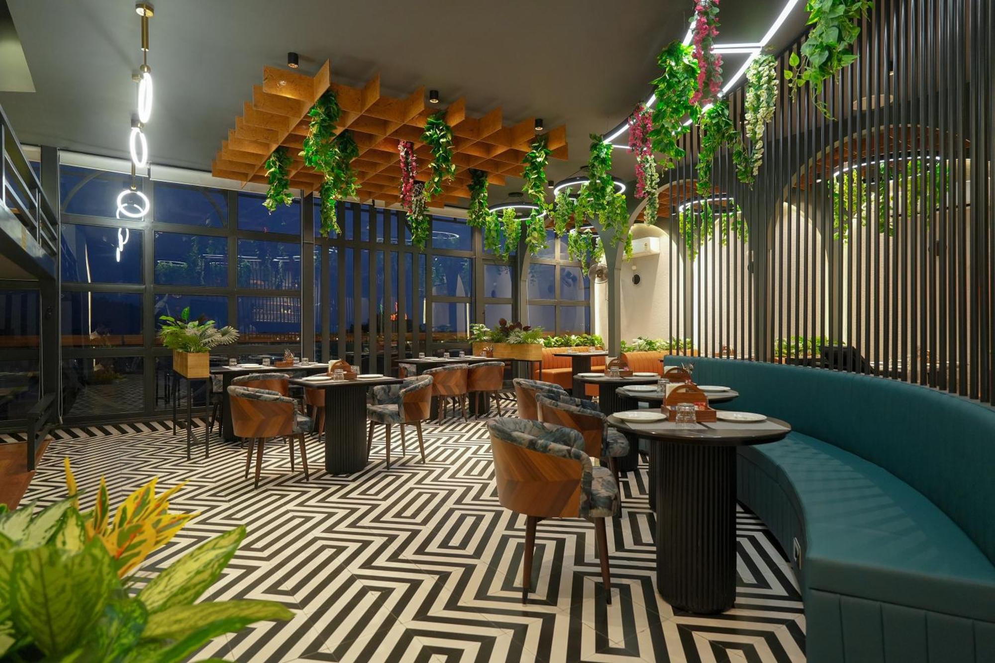 Hotel Yog Vashishth Rishīkesh Exteriör bild
