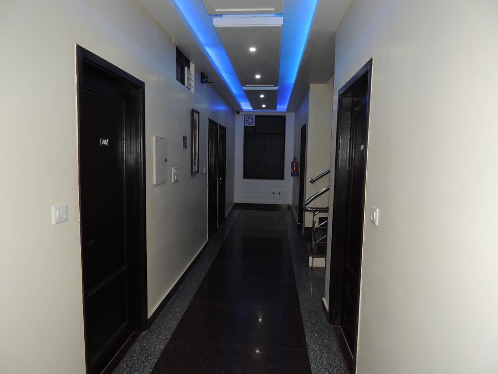 Hotel Yog Vashishth Rishīkesh Exteriör bild