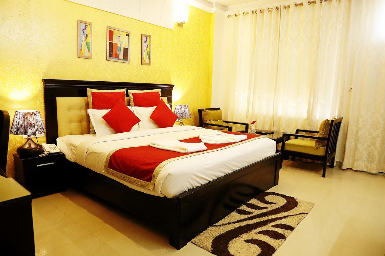 Hotel Yog Vashishth Rishīkesh Exteriör bild
