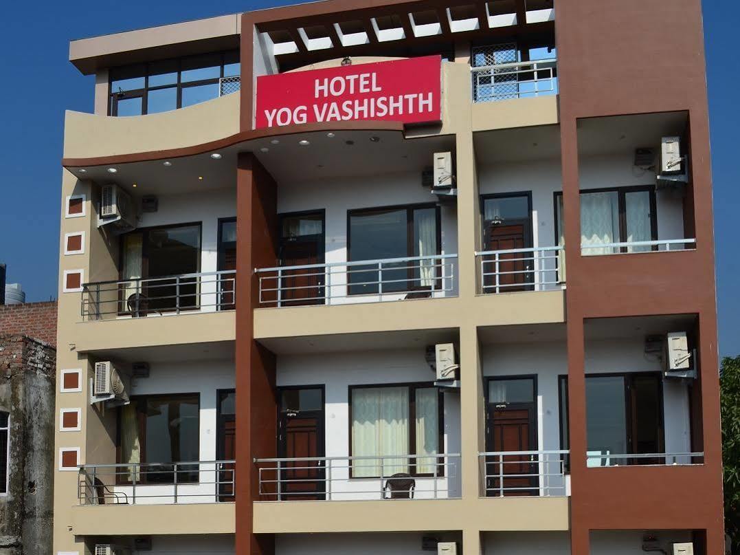 Hotel Yog Vashishth Rishīkesh Exteriör bild